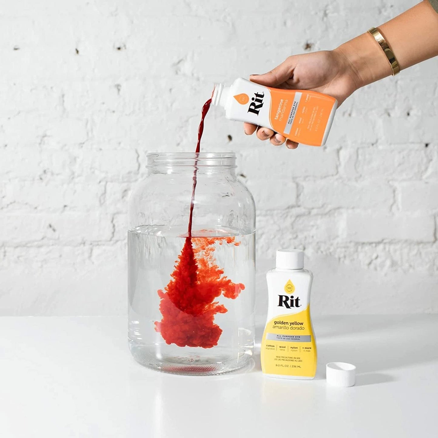 Rit Dye Liquid Camel All-Purpose Dye 8oz, Pixiss Tie Dye Accessories Bundle with Rubber Bands, Gloves, Funnel and Squeeze Bottle