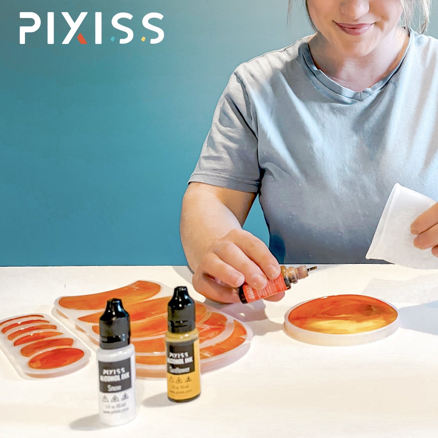 Pixiss Moon Phase Resin Epoxy Molds, Silicone Crescent Molds, Full Moon, Young Moon, for Making Wall Hanging Decorations and More. 2 Sizes Included