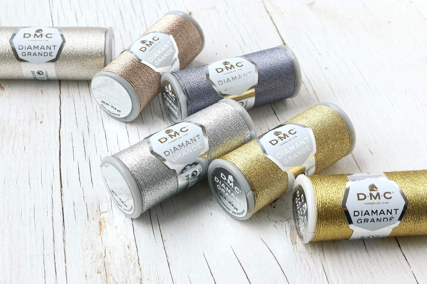 DMC Diamant Grande Metallic Thread 21.8yd-Light Gold -381-G3821