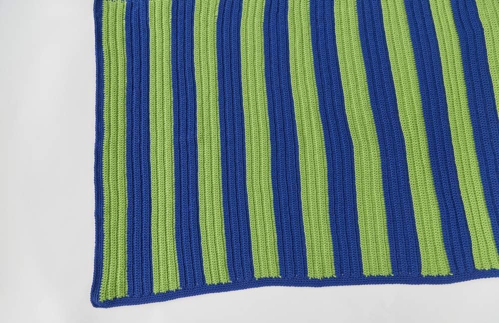 RED HEART Super Saver Jumbo E302C, Macaw, 1446 Foot