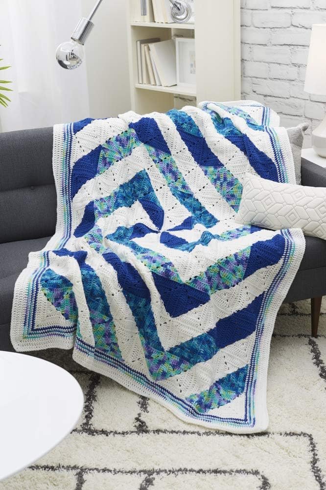 RED HEART Super Saver Jumbo E302C, Macaw, 1446 Foot