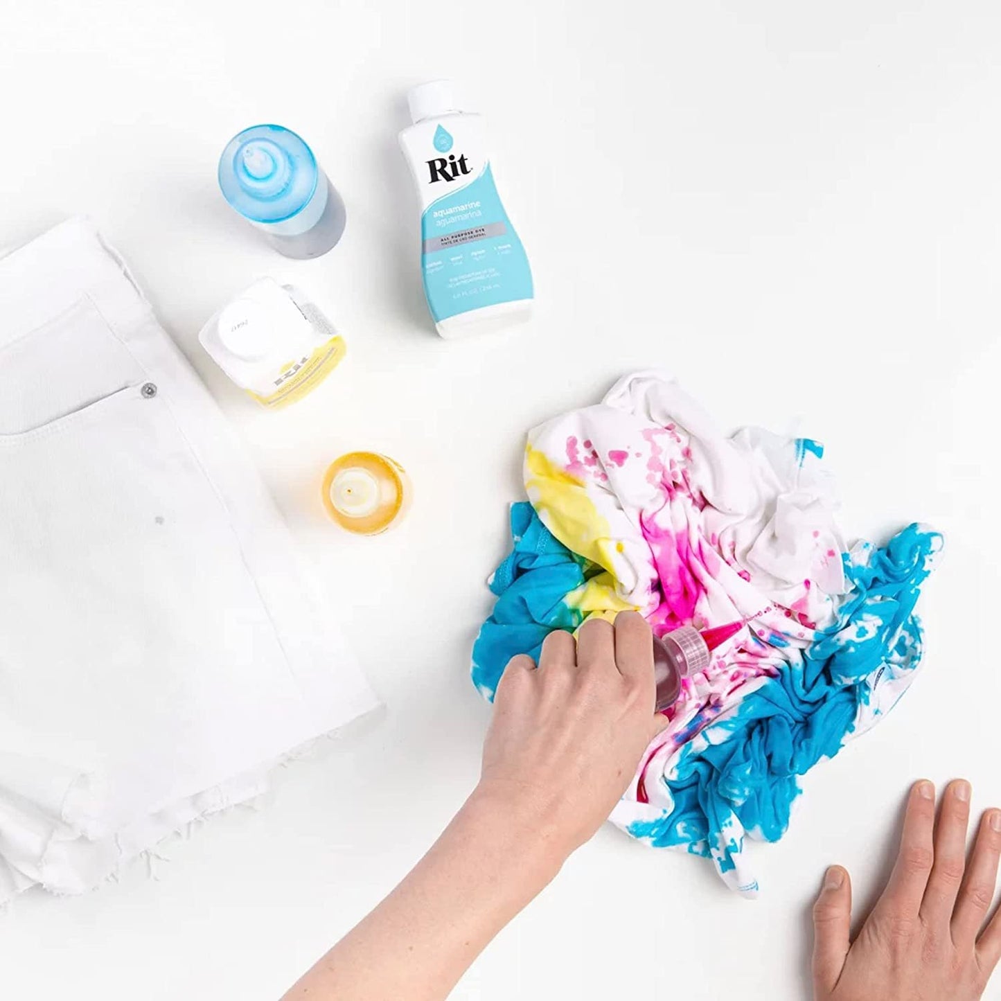 Rit Dye Liquid Camel All-Purpose Dye 8oz, Pixiss Tie Dye Accessories Bundle with Rubber Bands, Gloves, Funnel and Squeeze Bottle