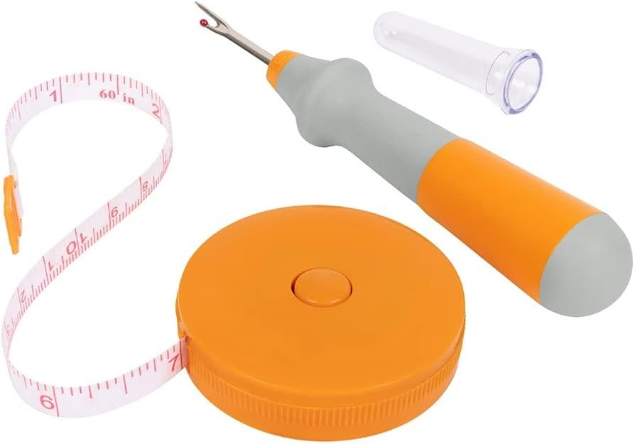 Fiskars Seam Ripper and Measuring Tape Set
