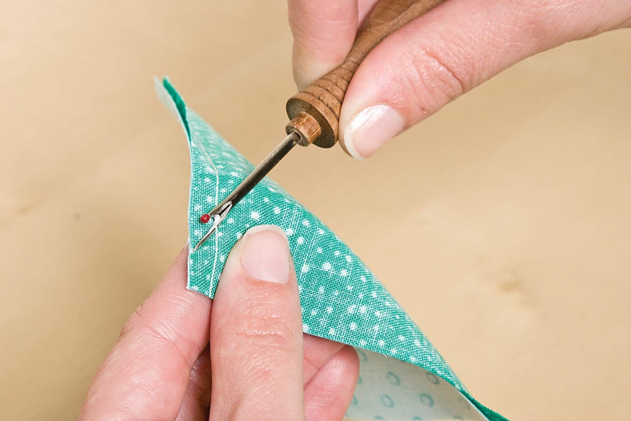 Alex Andersons 4-in-1 Essential Sewing Tool