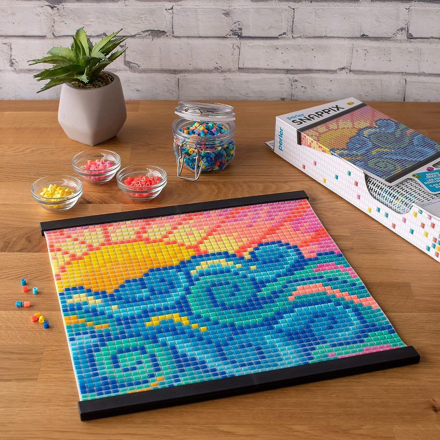 Perler Snappix No-Iron Fuse Bead Craft Kit for Kids, 12" x 12", Multicolor 2203 Piece