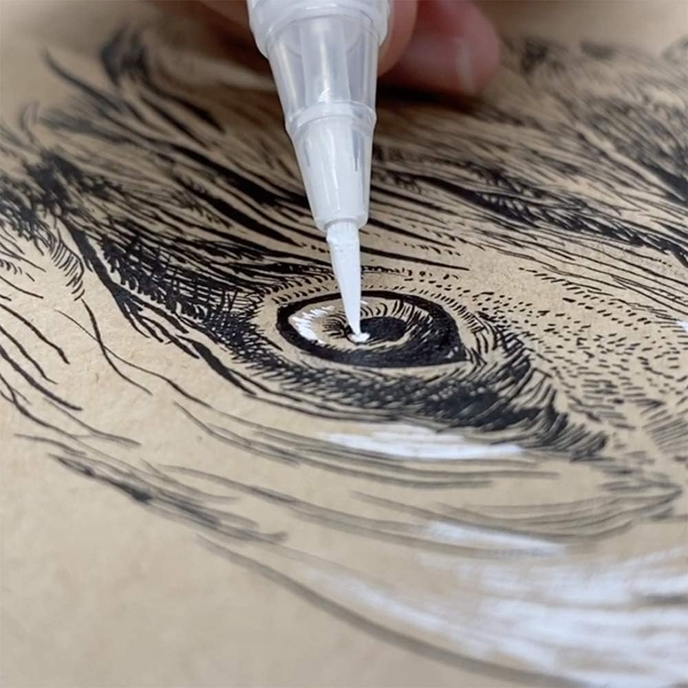 White Brush pen