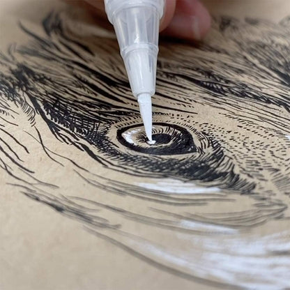 White Brush pen