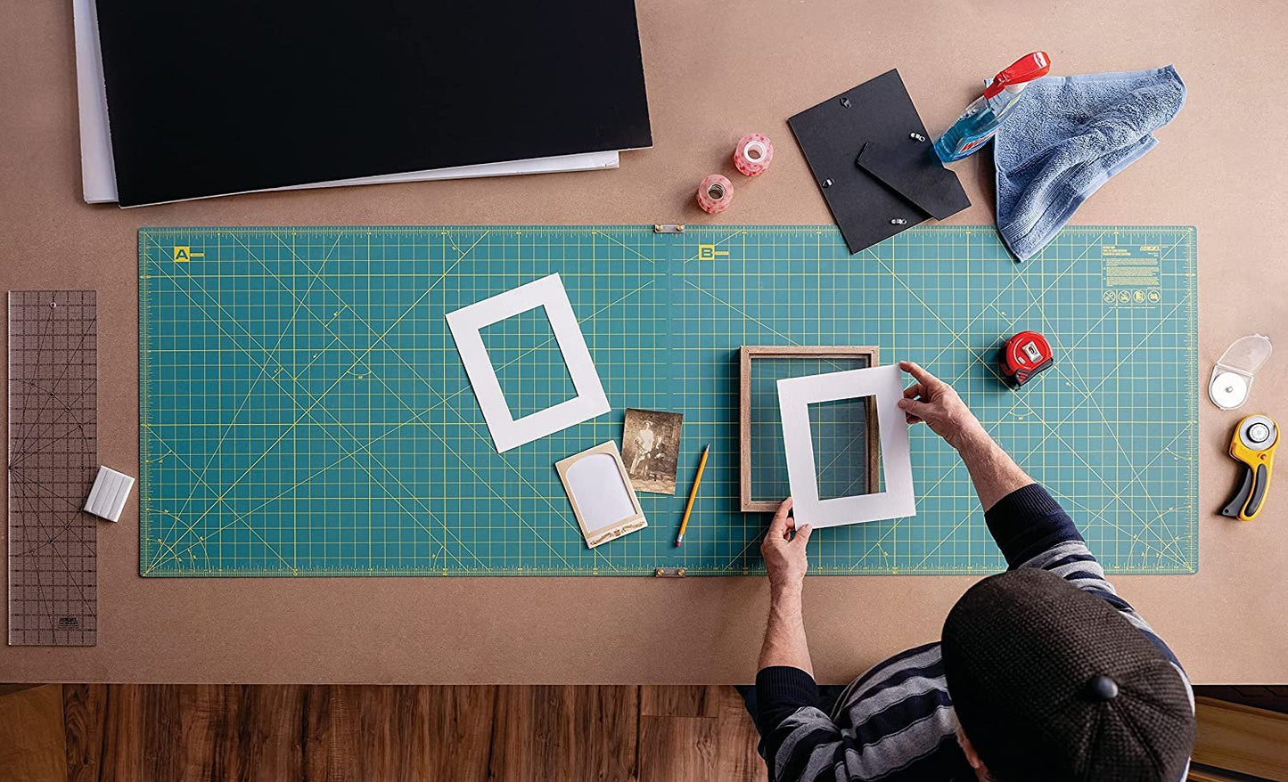 OLFA Gridded Cutting Mat Set - Clipped