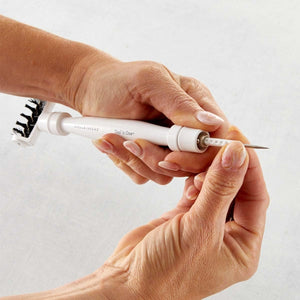 Spellbinders Tool 'n One, White