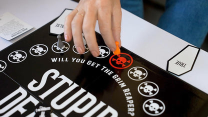University Games Stupid Deaths Board Game