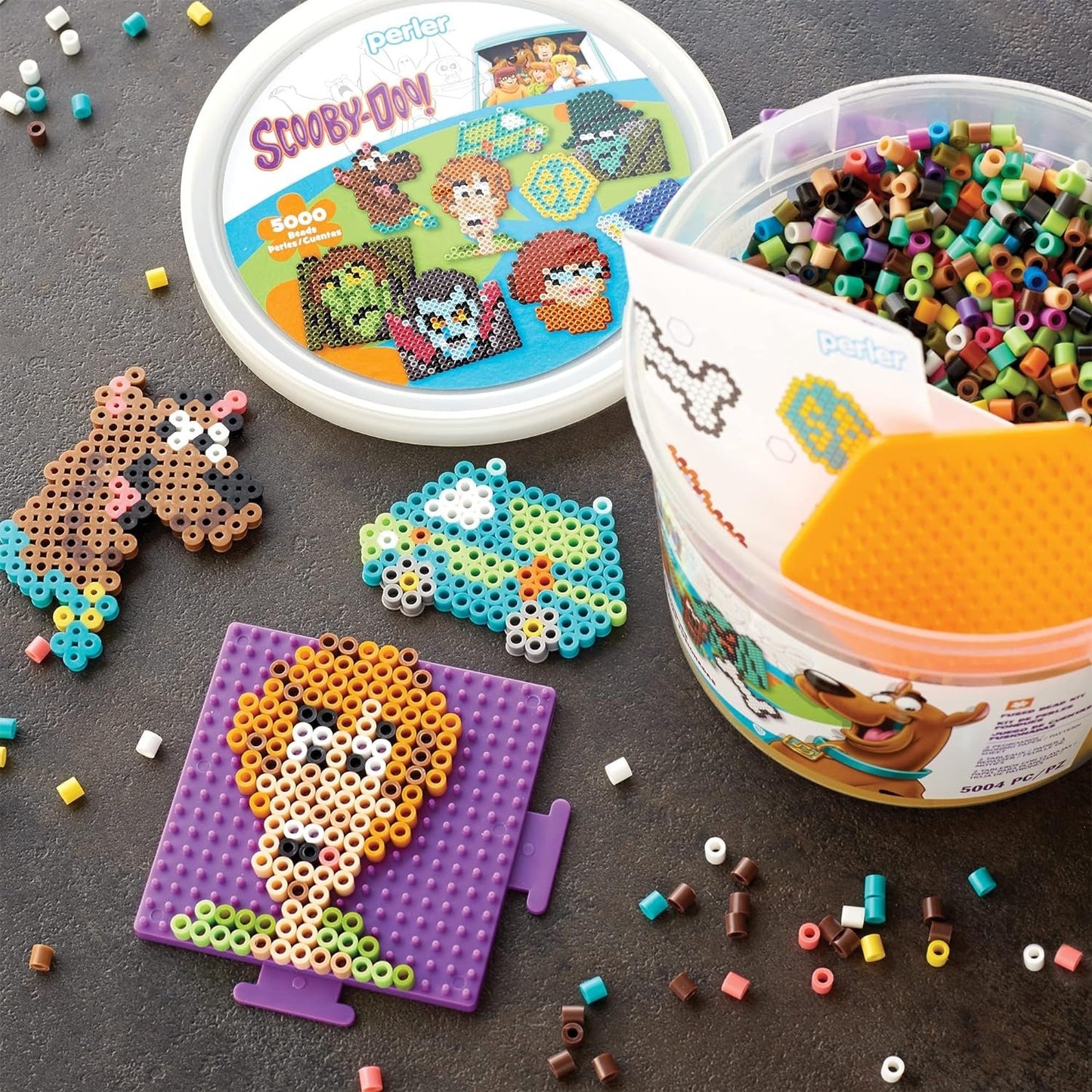 Perler Scooby-Doo Fuse Bead Activity Craft Kit with Pegboards and Ironing Paper, Multicolor 5005 Piece
