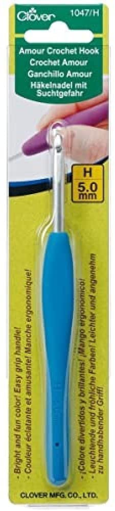 Clover Amour Crochet Hook: 5.0mm, 5.00m, Multicoloured