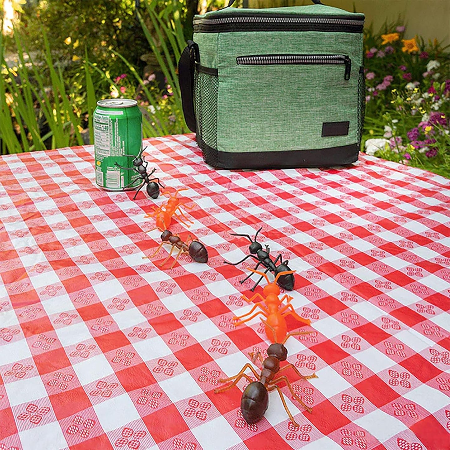 Mcphee Accoutrements Archie Funny Gift Box of Novelty Ants (6 Pack)