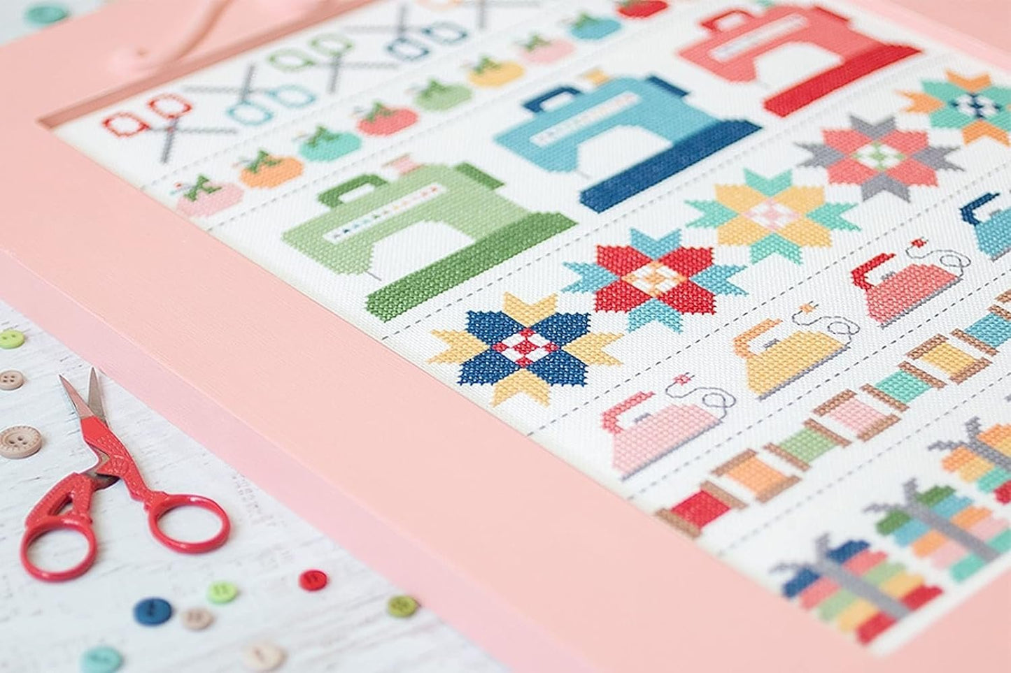 Lori Holt of Bee in my Bonnet Sew by Row Cross Stitch Pattern