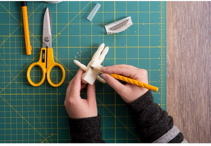 OLFA 9153US AK-1/5B Standard Art Knife with 5 Blades