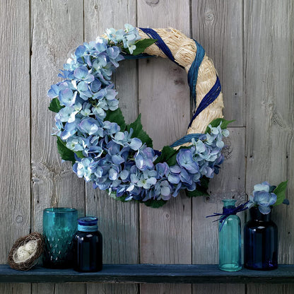 FloraCraft Straw Wreath Form 14 Inch Natural