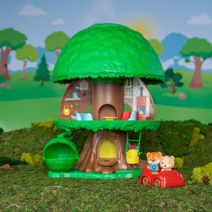 BANDAI V700200 Timber Tots by Klorofil-Magic Tree House with 2 Figures-Eliot from The Fox Ruby from The Bear Family-Early Learning pre-School playset & Activity Toy-Retro Toys-V700200