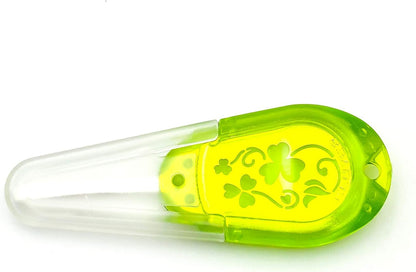 Clover 8611 Needle Threader for Embroidery Needles-Apple Green