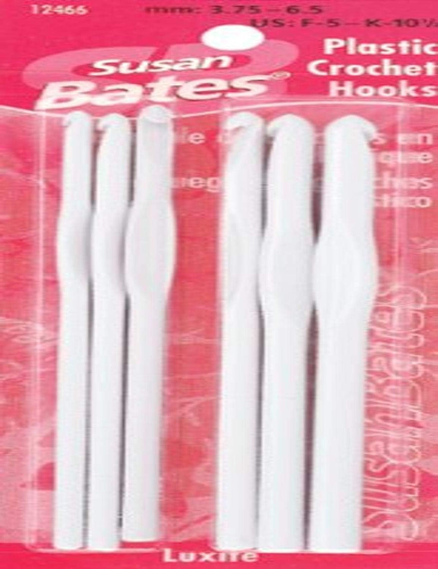 Susan Bates Luxite Plastic Crochet Hook Set, Sizes F5 to K10.5