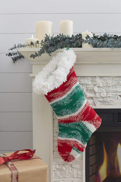 RED HEART Super Saver Yarn, Mistletoe Print