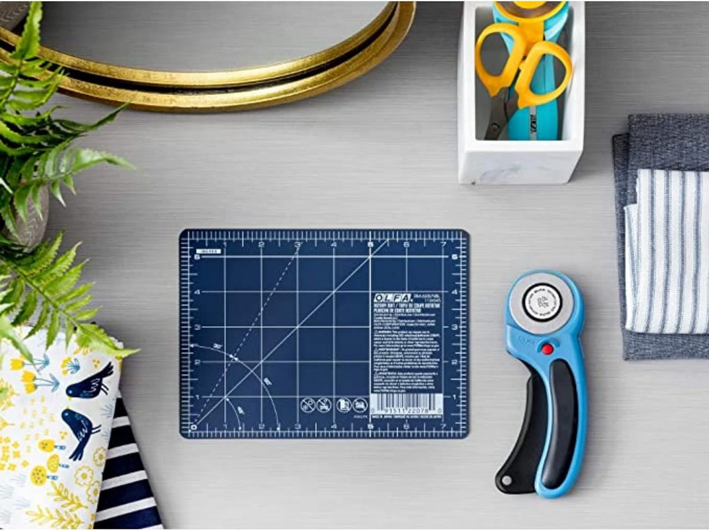 OLFA 6" x 8" Self Healing Rotary Cutting Mat (RM-6x8/NBL) - Double Sided 6x8 Inch Cutting Mat with Grid for Fabric, Sewing, Quilting, & Crafts, Designed for Use with Rotary Cutters (Navy)