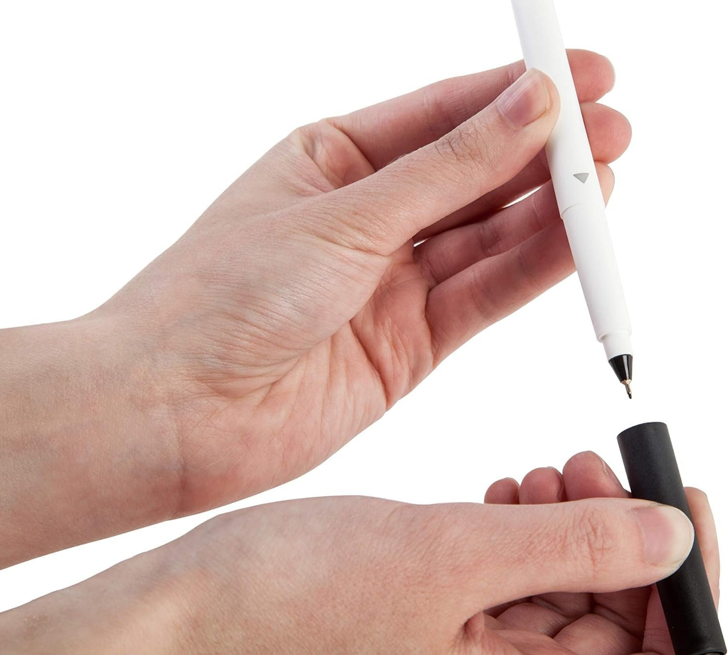 Cricut Explore One Accessory Adapter and Pen, Black, 2002845