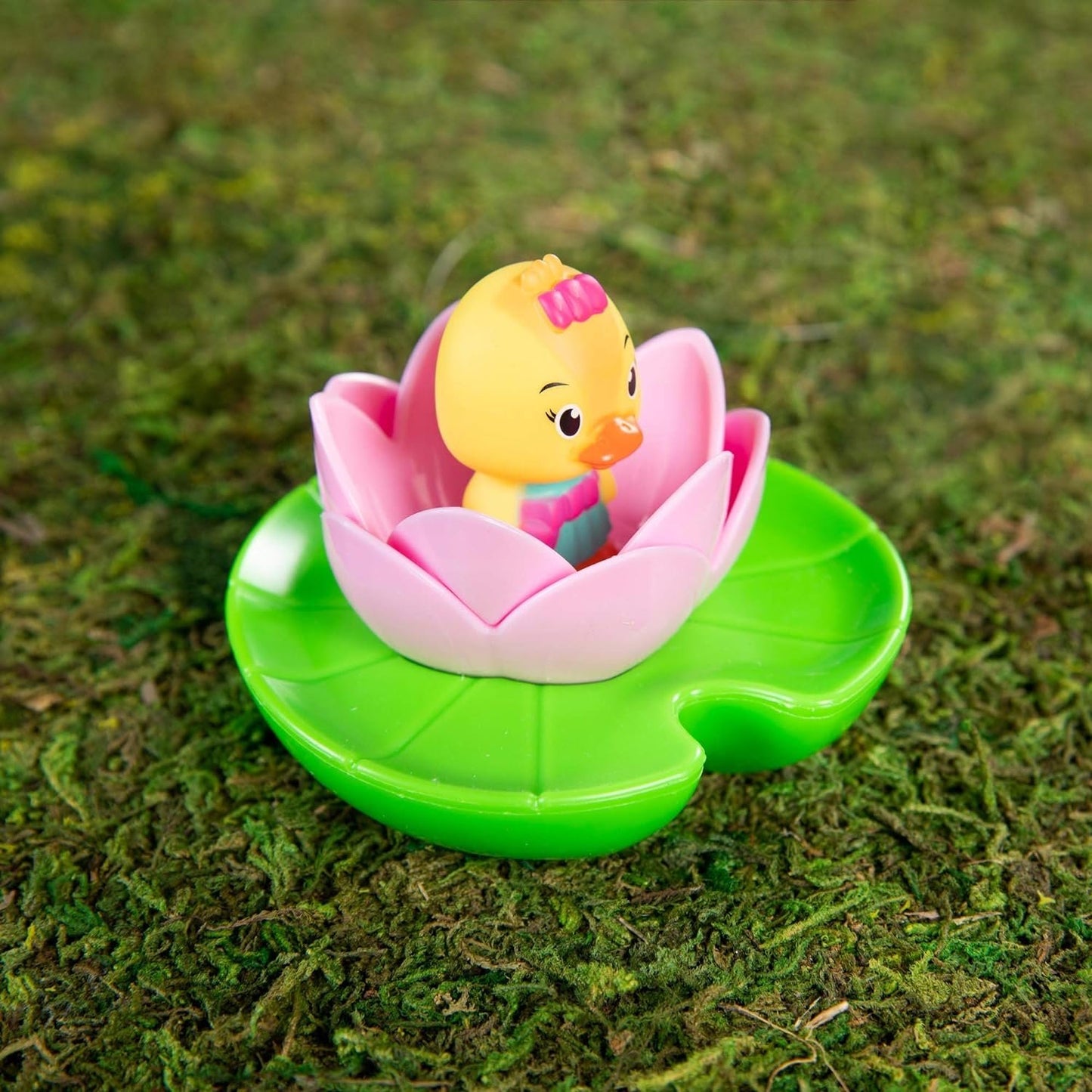 Fat Brain Toys Timber Tots Lite-Up Water Lily - Classic Imaginative Play for Ages 2+